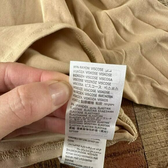 Adika tan longsleeve Ilysm crop top women's medium - Picture 6 of 7